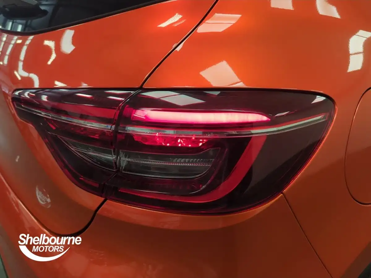 2020-renault-clio-10-sce-iconic-75bhp-big-18