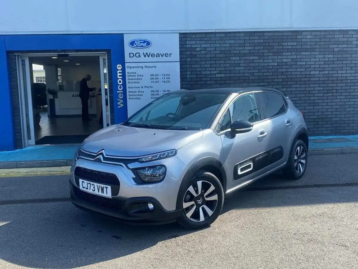 2023-citroen-c3-12-puretech-plus-110ps-eat6-big-0