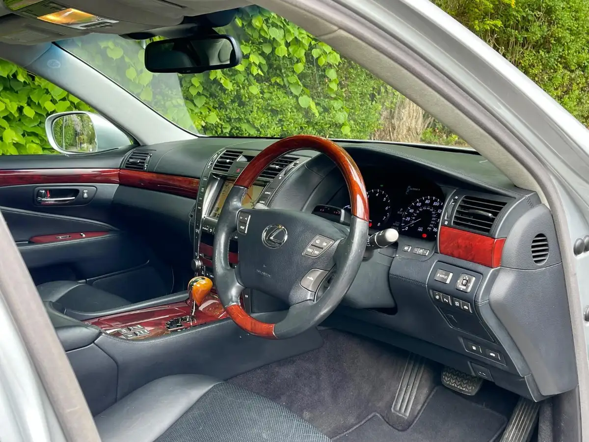 2008-lexus-ls-600h-50-l-rsr-pk-5000cc-big-34