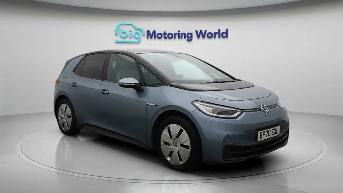 2020-volkswagen-id3-e-style-big-1
