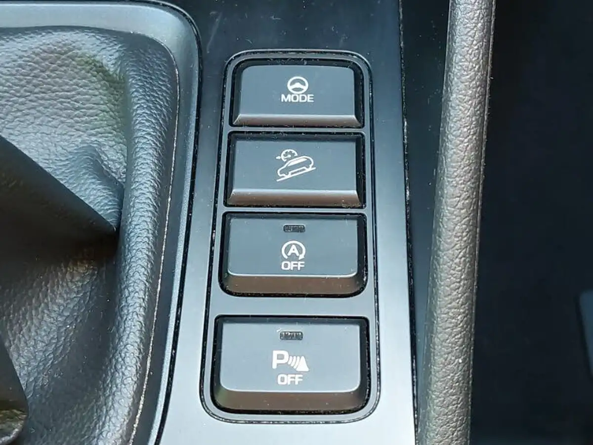 2019-hyundai-tucson-16-gdi-se-nav-big-18