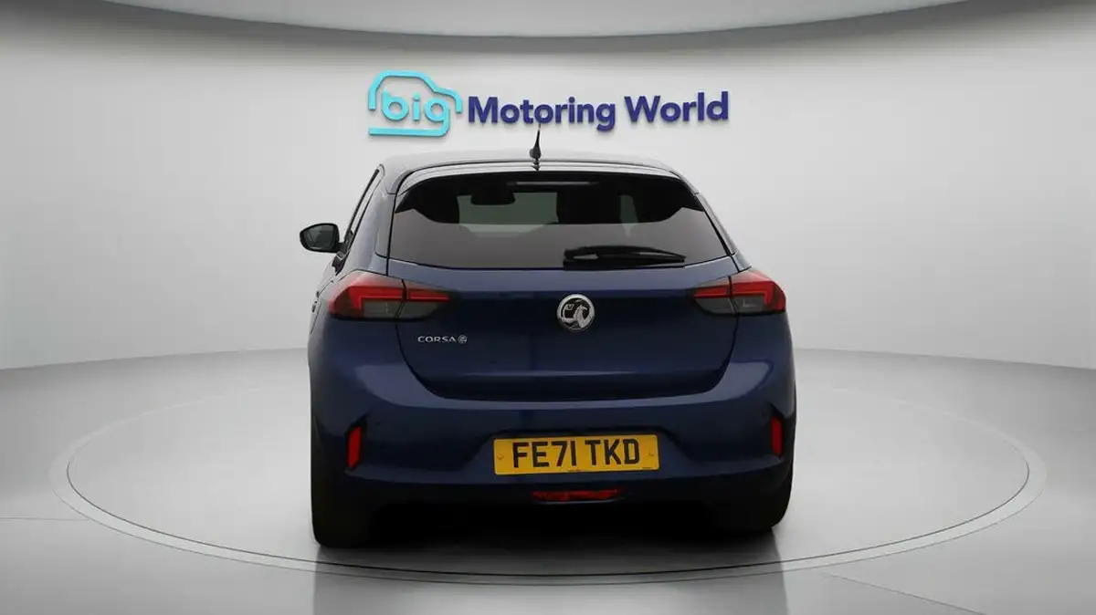 2021-vauxhall-corsa-e-elite-premium-big-5