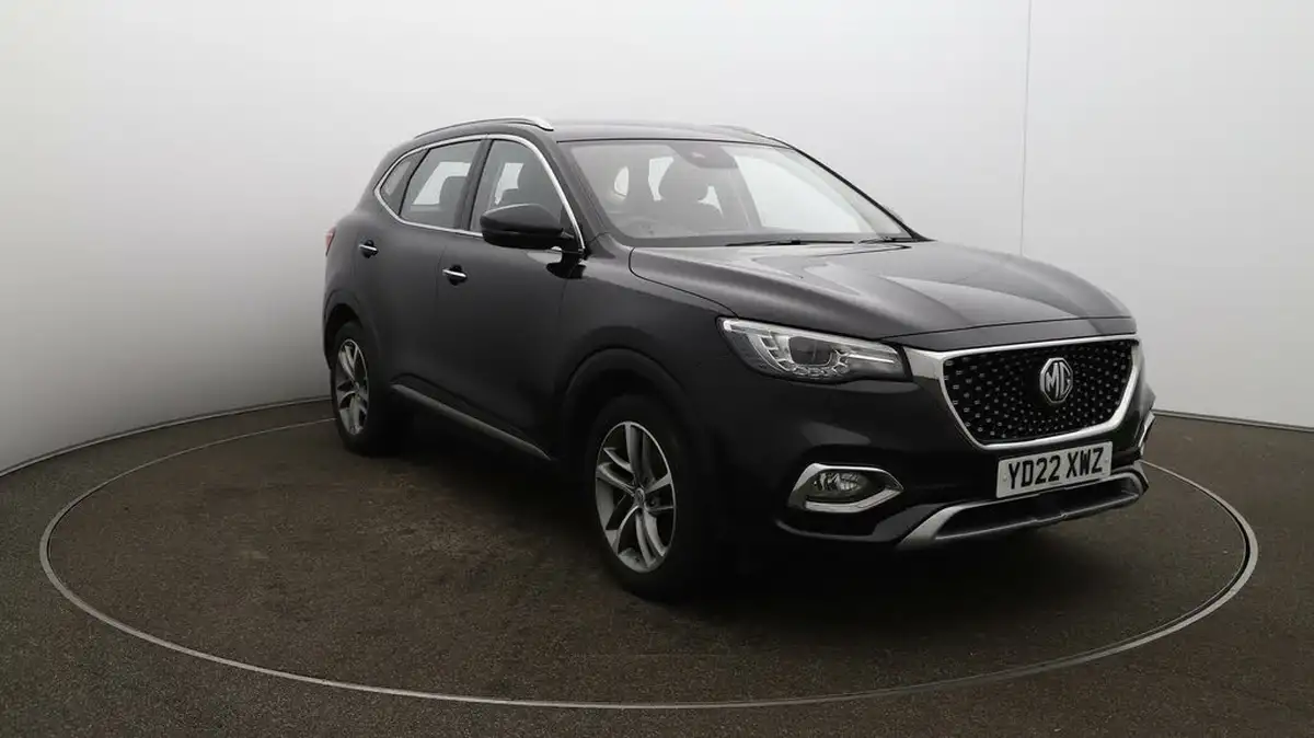2022-mg-hs-15t-gdi-excite-162ps-big-40