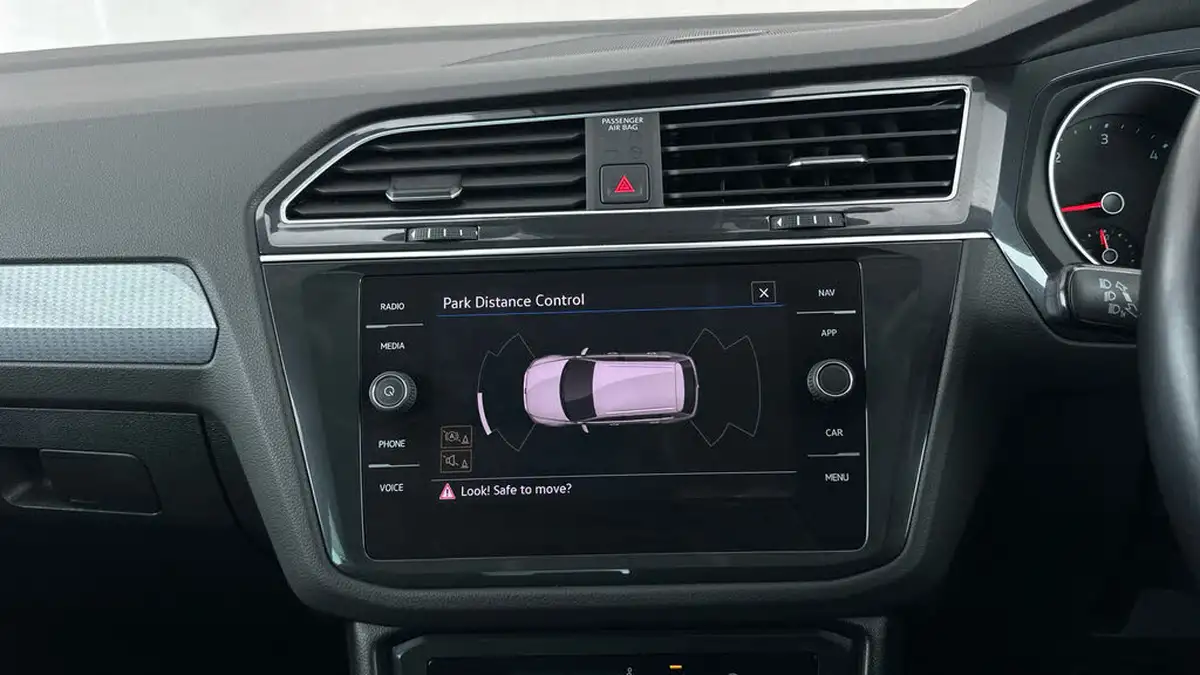 2022-volkswagen-tiguan-20tdi-life-big-33