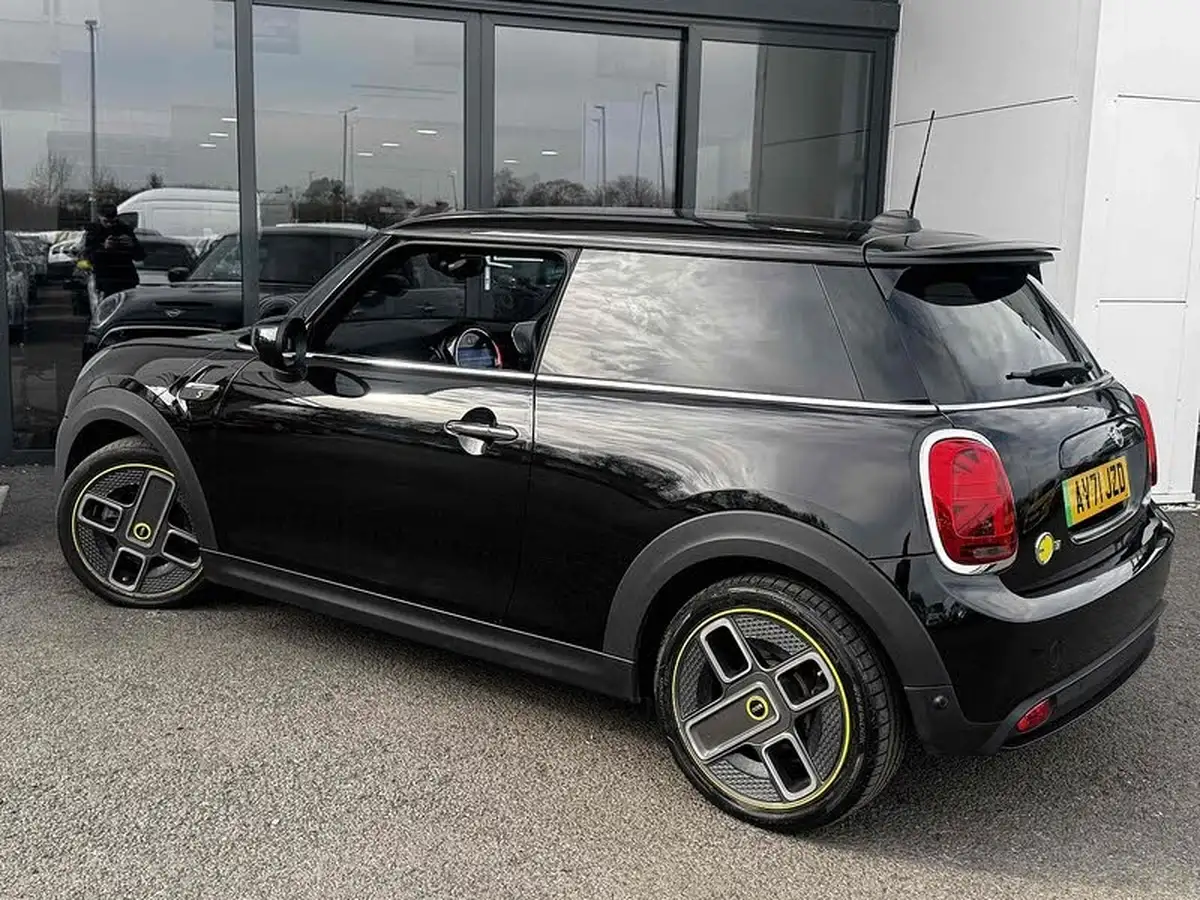 2021-mini-cooper-e-cooper-s-2-big-18