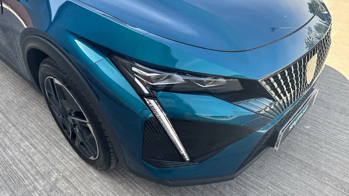 2023-peugeot-408-12-puretech-gt-130ps-ss-eat8-big-46