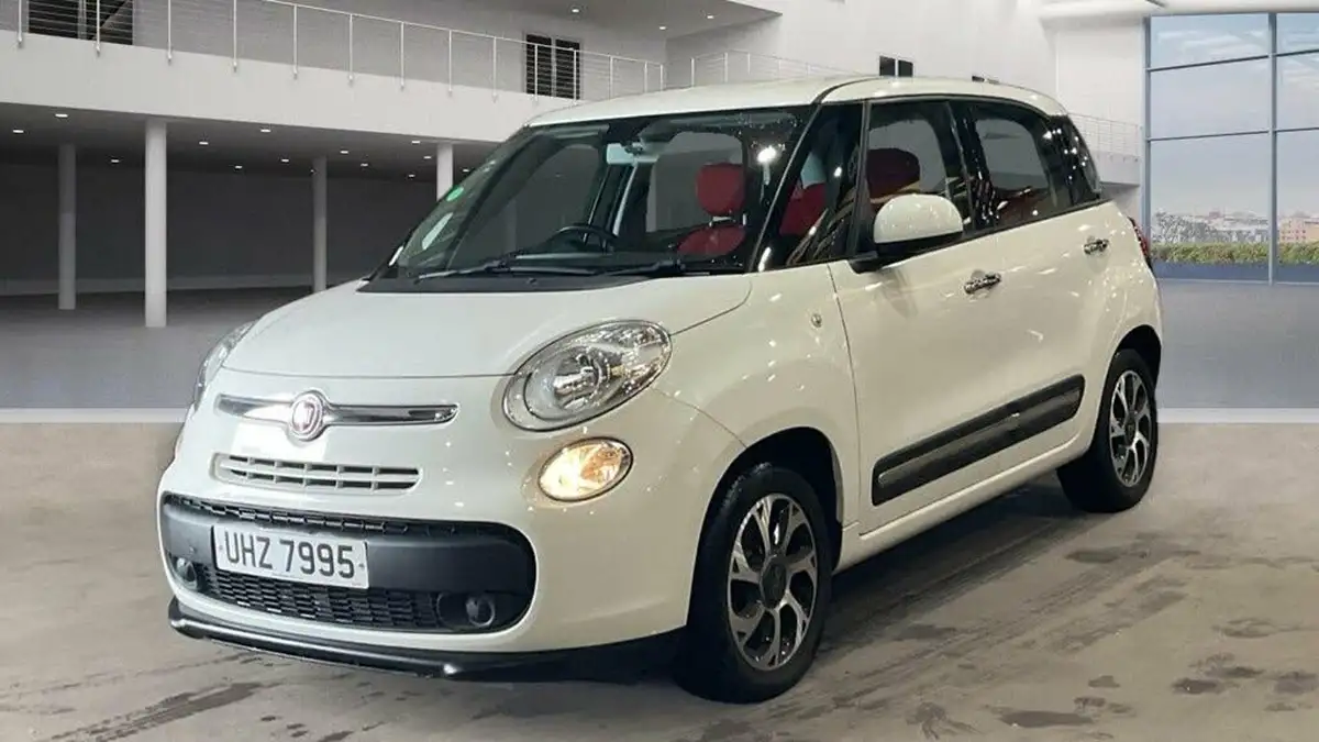 2017-fiat-500l-13-multijet-pop-star-dualogic-big-2