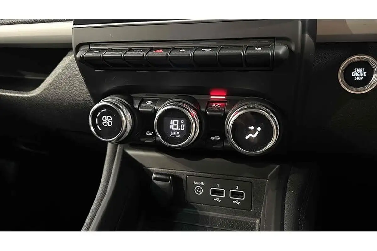 2022-renault-zoe-e-iconic-135ps-r135ze50-boost-charge-big-41