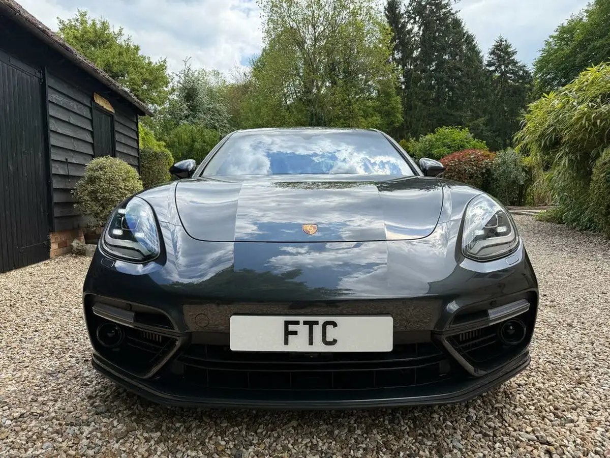 2016-porsche-panamera-40-v8-turbo-big-2