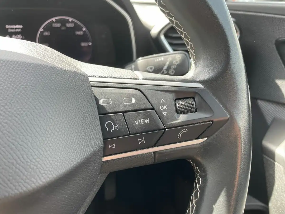 2020-seat-leon-20tdi-se-dynamic-115ps-hatchback-big-16