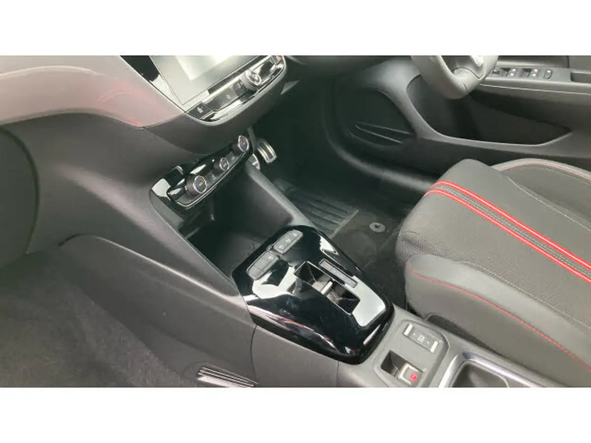 2023-vauxhall-corsa-e-gs-electric-136ps-11kw-charger-big-12