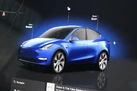 2023-tesla-model-y-e-long-range-small-9