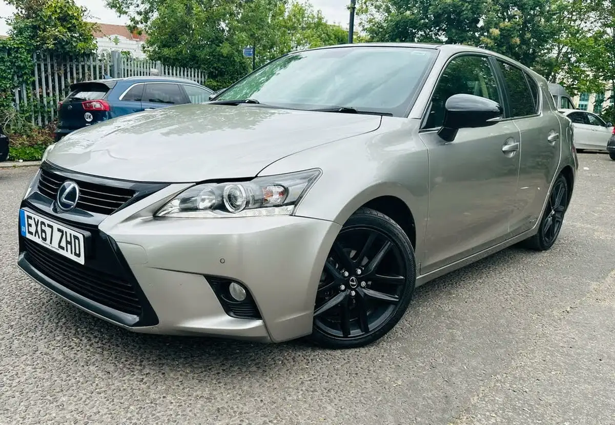 2017-lexus-ct-200h-18-sport-99bhp-big-8