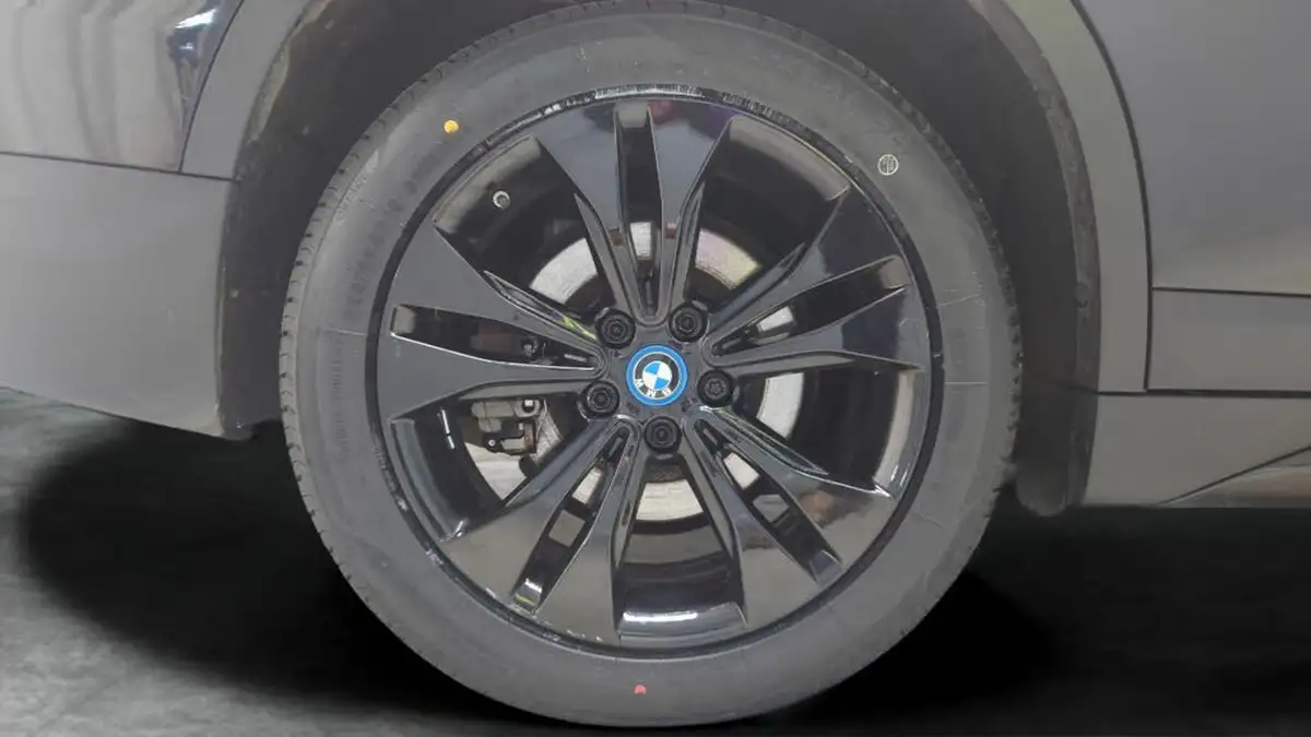 2022-bmw-x1-15-xdrive-25e-phev-sport-big-30