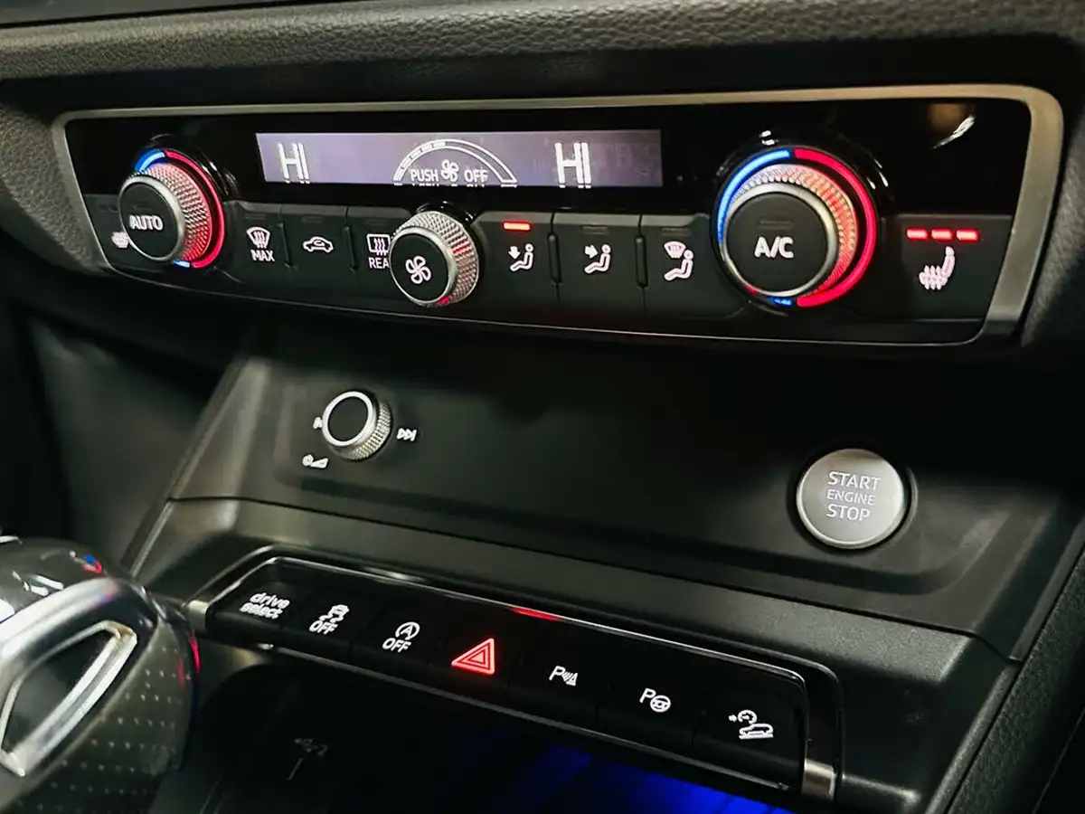 2019-audi-q3-20-35-tdi-vorsprung-station-wagon-big-50