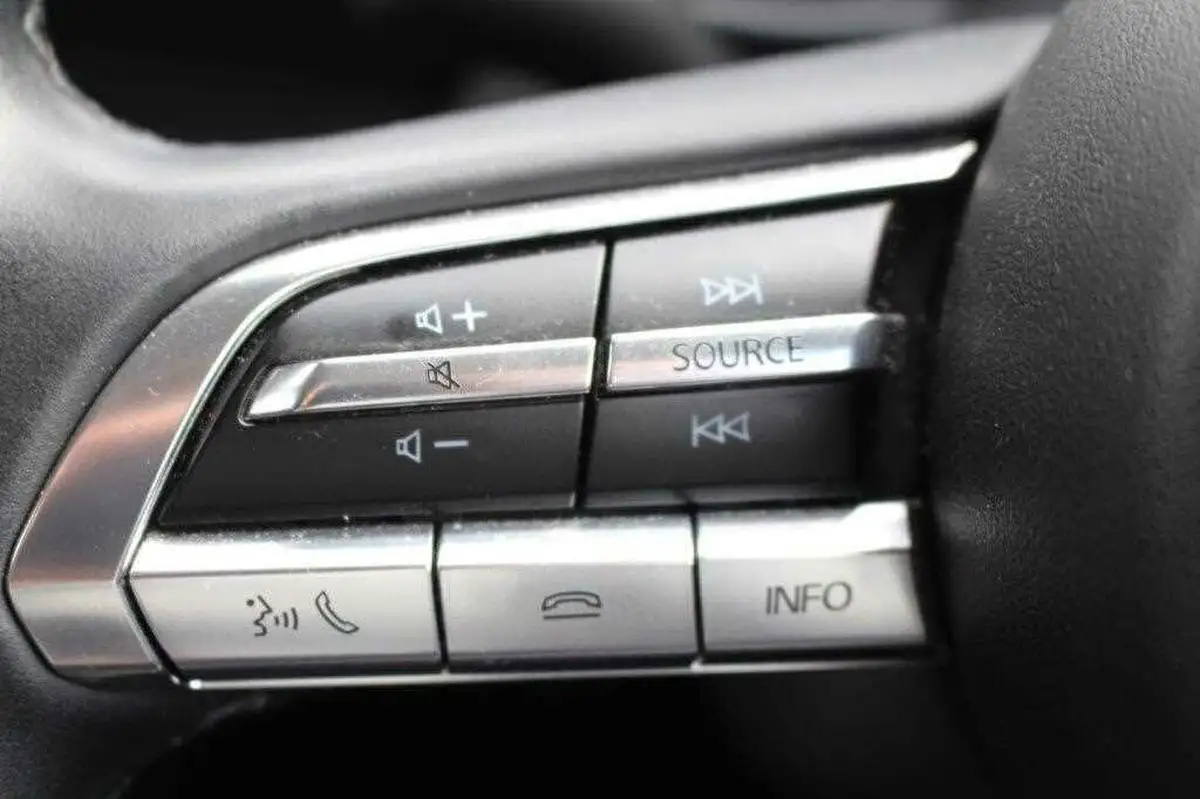 2021-mazda-cx-30-20-e-skyactiv-g-sport-lux-auto-big-18