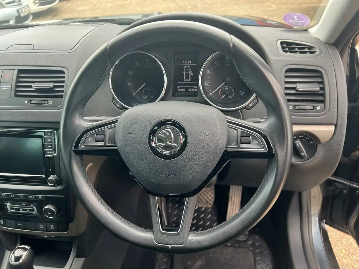 2017-skoda-yeti-outdoor-12-tsi-se-l-drive-dsg-big-13