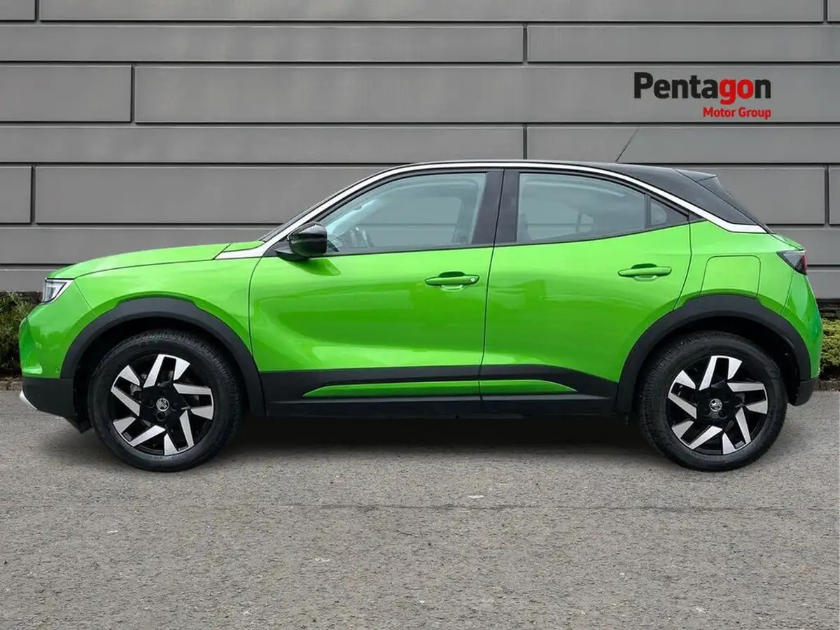2022-vauxhall-mokka-e-elite-premium-big-12