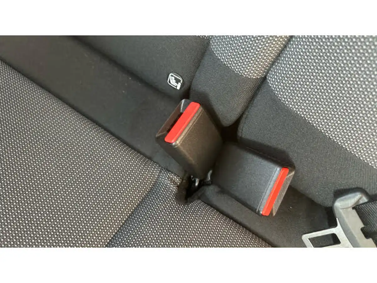2019-citroen-c3-12-puretech-flair-110ps-ss-eat6-big-16
