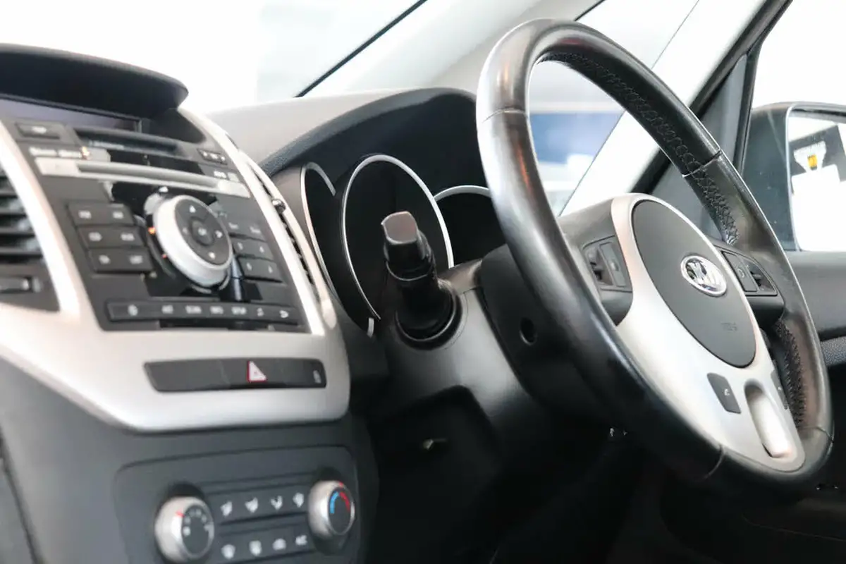 2017-kia-venga-14-2-big-41
