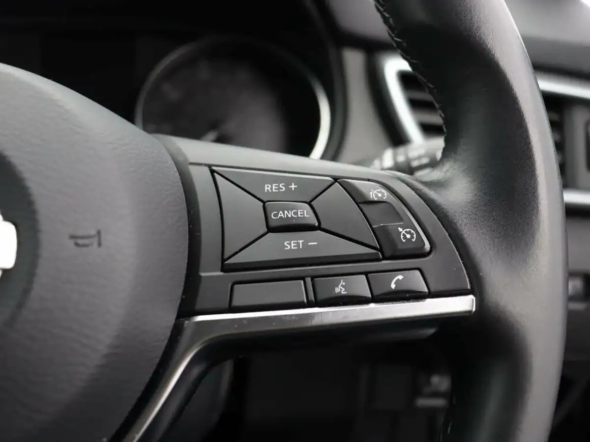 2020-nissan-qashqai-13-dig-t-acenta-premium-160ps-big-16