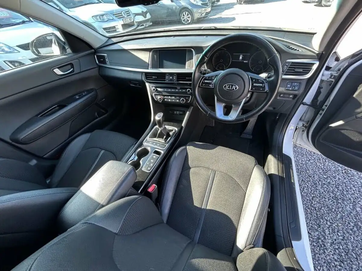 2019-kia-optima-16crdi-3-sportswagon-5d-big-22