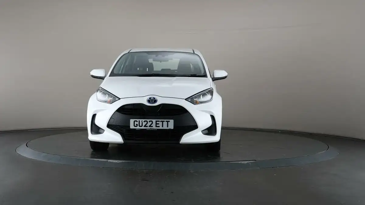 2022-toyota-yaris-15-vvt-i-icon-big-1
