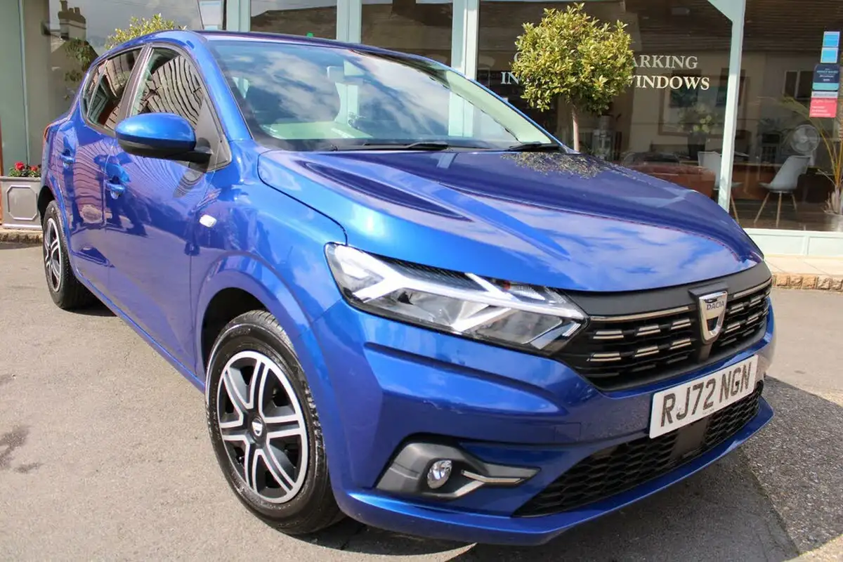 2022-dacia-sandero-10-tce-comfort-90bhp-big-30