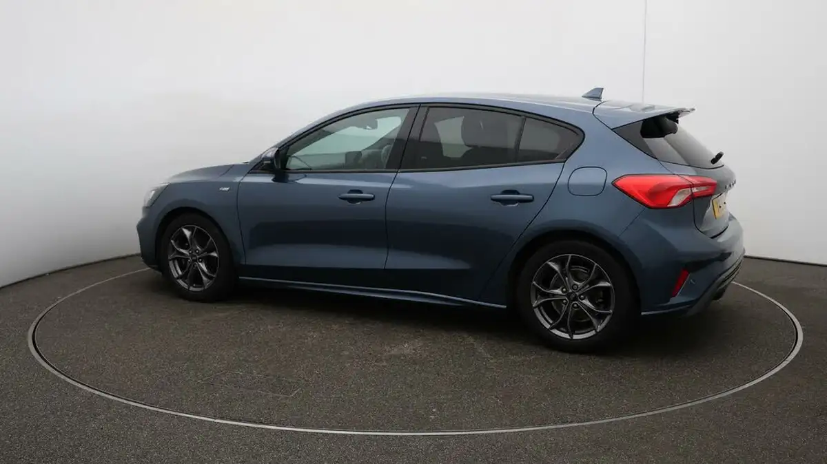 2021-ford-focus-15-st-line-edition-hatchback-big-37