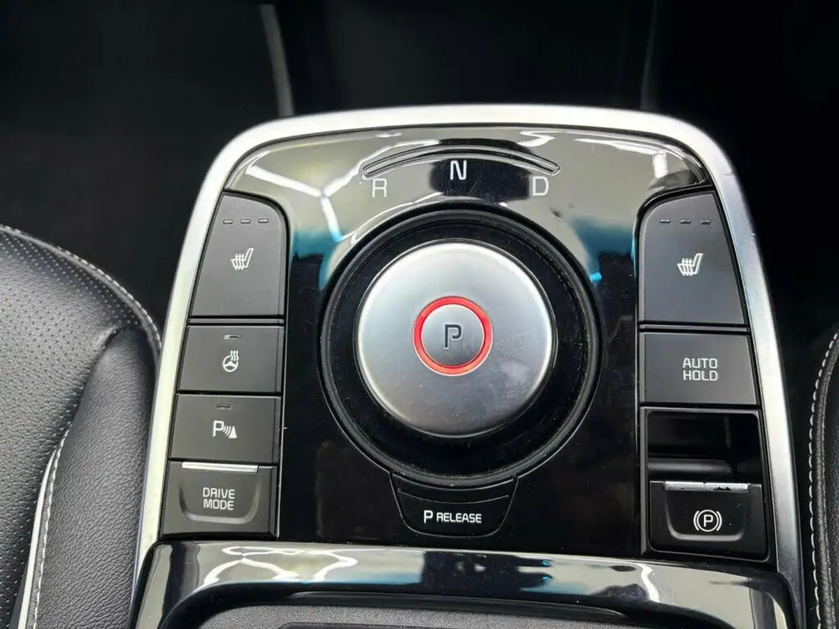 2020-kia-e-niro-ev-4-big-16