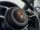2019-porsche-macan-20-small-36