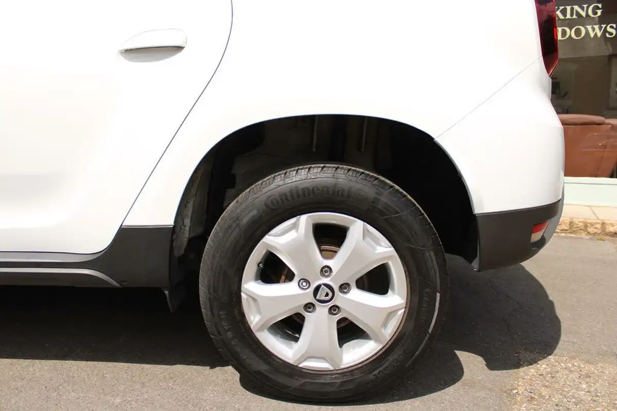 2019-dacia-duster-10-tce-comfort-ss-big-27