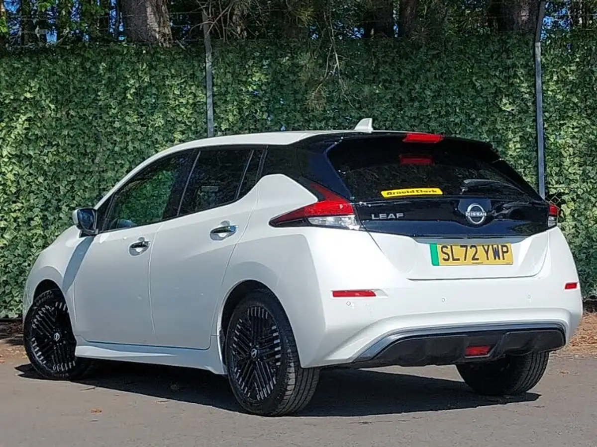 2022-nissan-leaf-e-n-connecta-39kwh-big-1