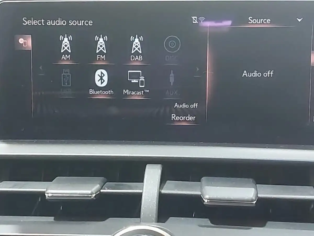 2017-lexus-nx-300h-25-luxury-big-16