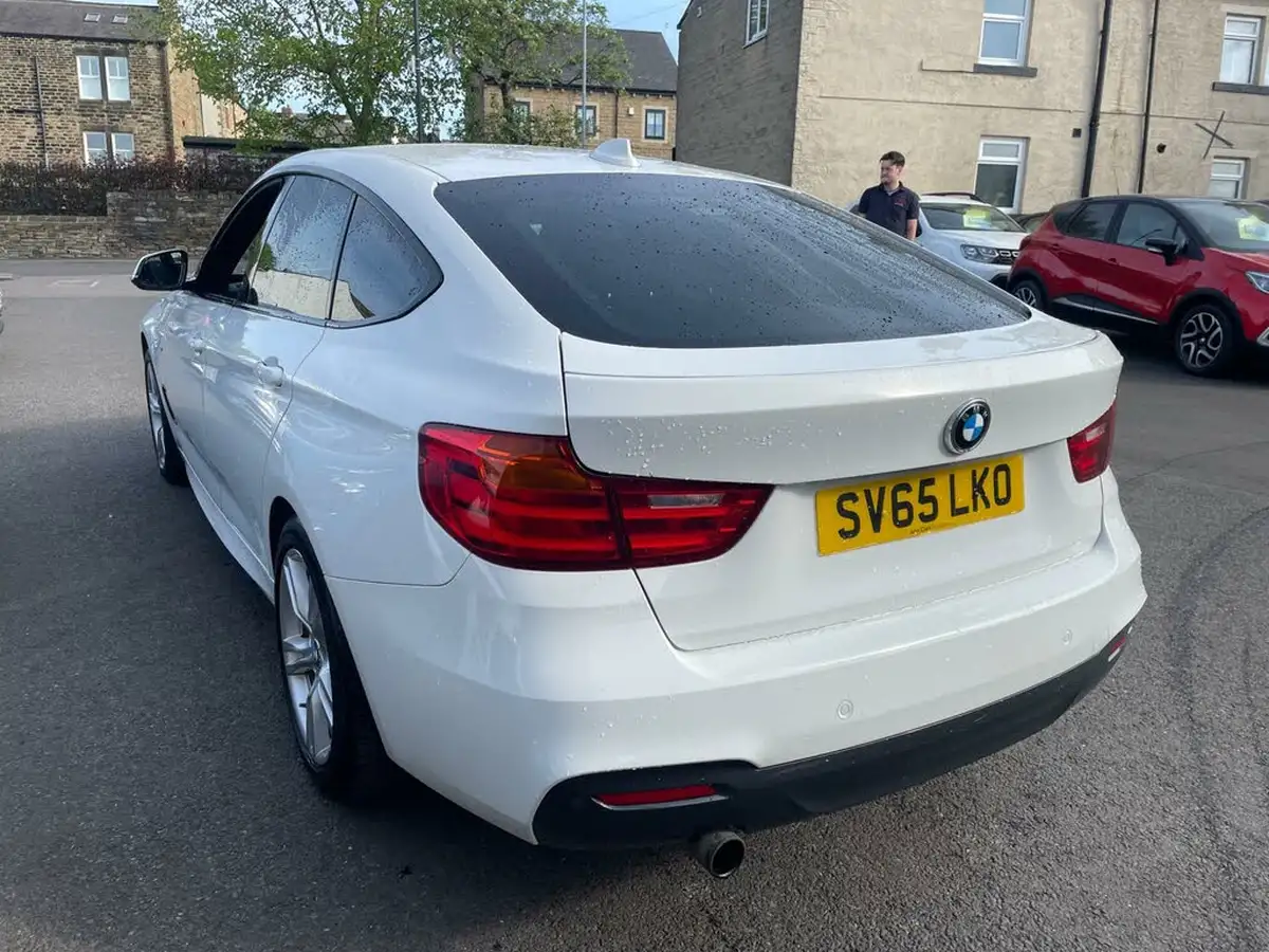 2015-bmw-3-series-20-320i-xdrive-m-sport-gt-big-3
