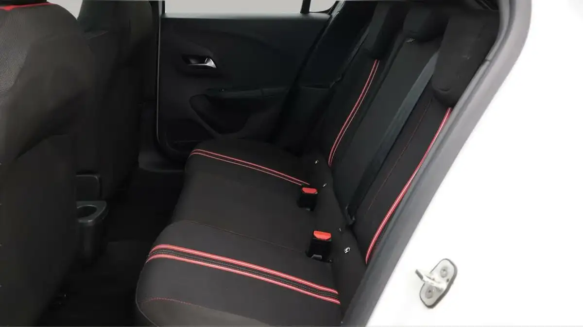 2022-vauxhall-corsa-e-sri-premium-big-16