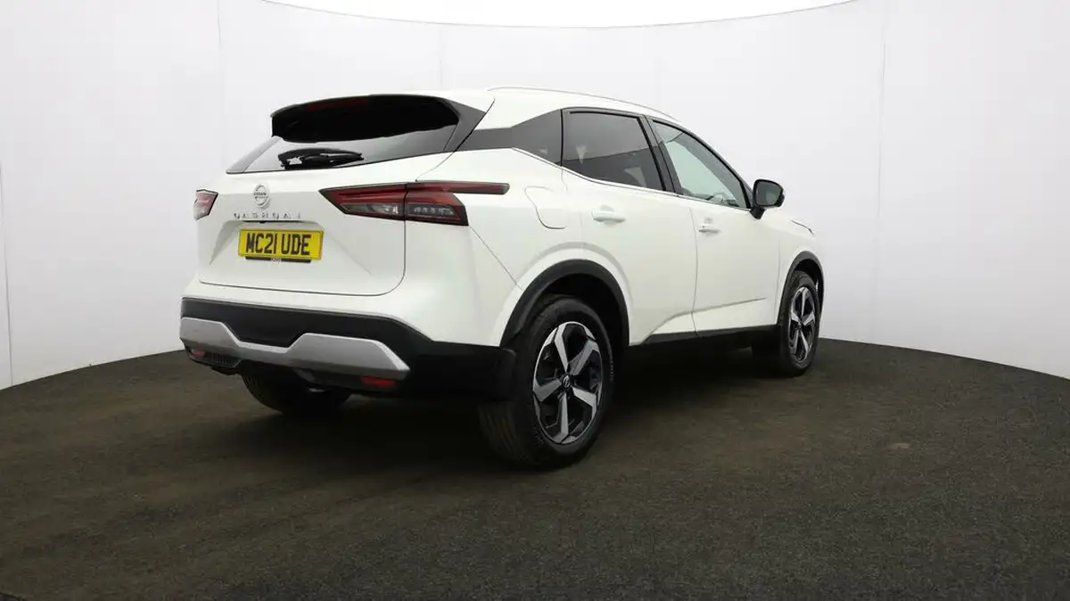 2021-nissan-qashqai-13-dig-t-premiere-edition-158ps-x-tronic-big-50