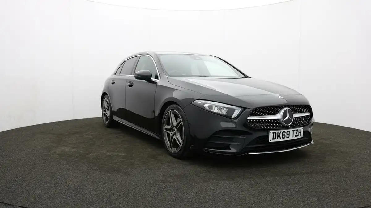 2019-mercedes-benz-a-class-13-a200-amg-line-hatchback-5d-big-40