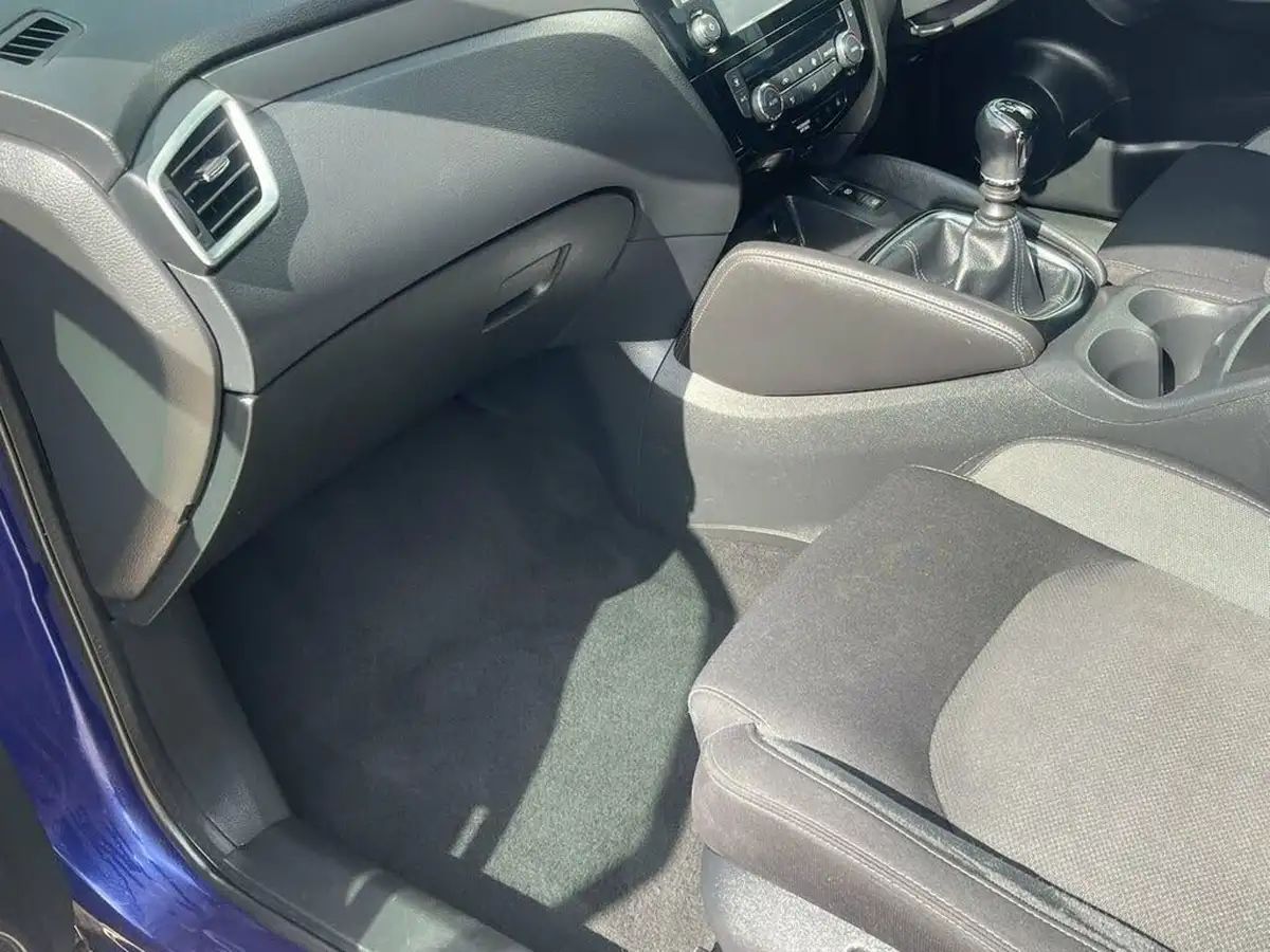 2017-nissan-qashqai-16dci-n-connecta-big-37
