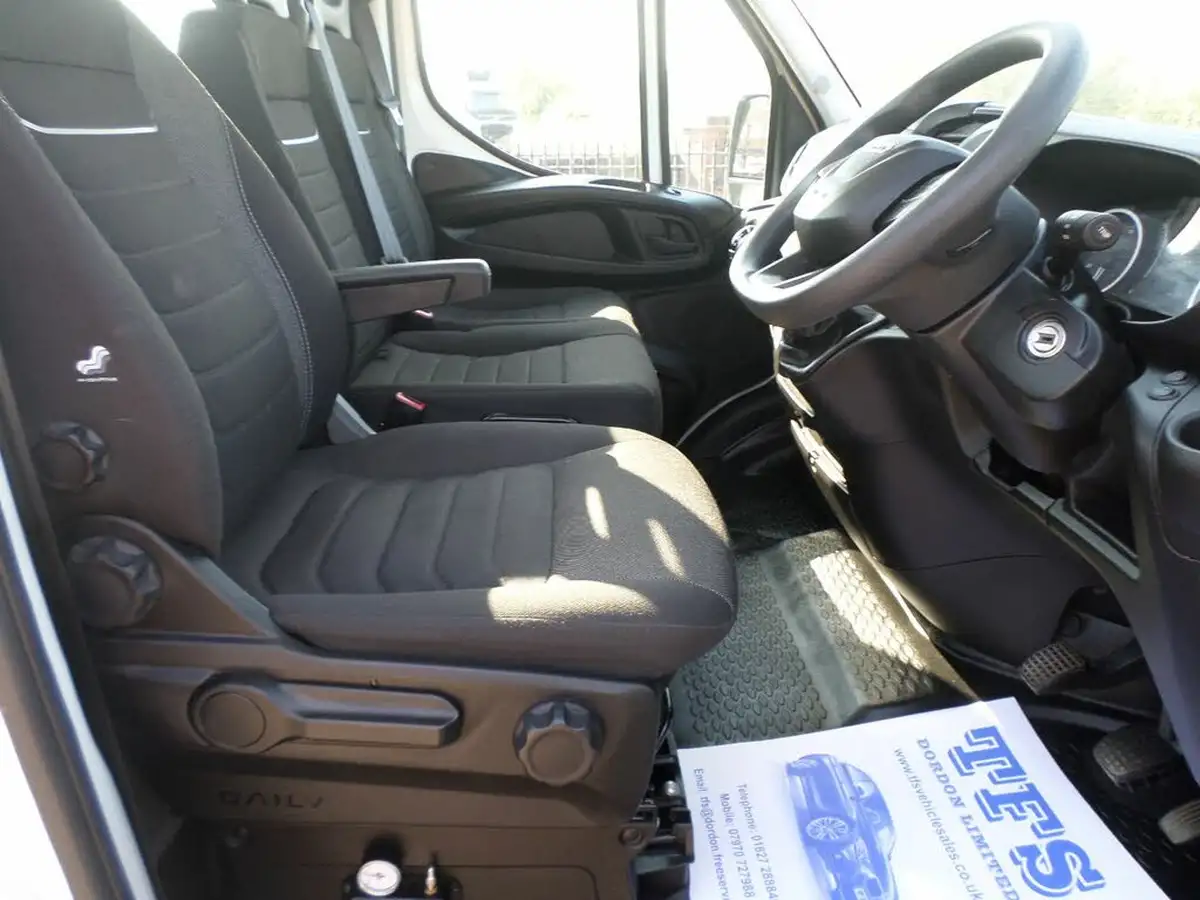 2023-iveco-daily-s-class-23td-35s16-business-3750mm-156pseu6d-3750mm-hi-matic-big-6