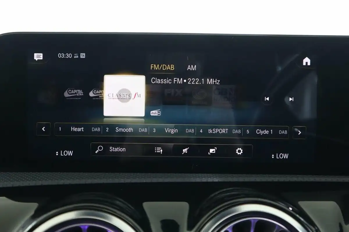 2021-mercedes-benz-a-class-13-a250e-amg-line-premium-plus-hatchback-5d-big-34