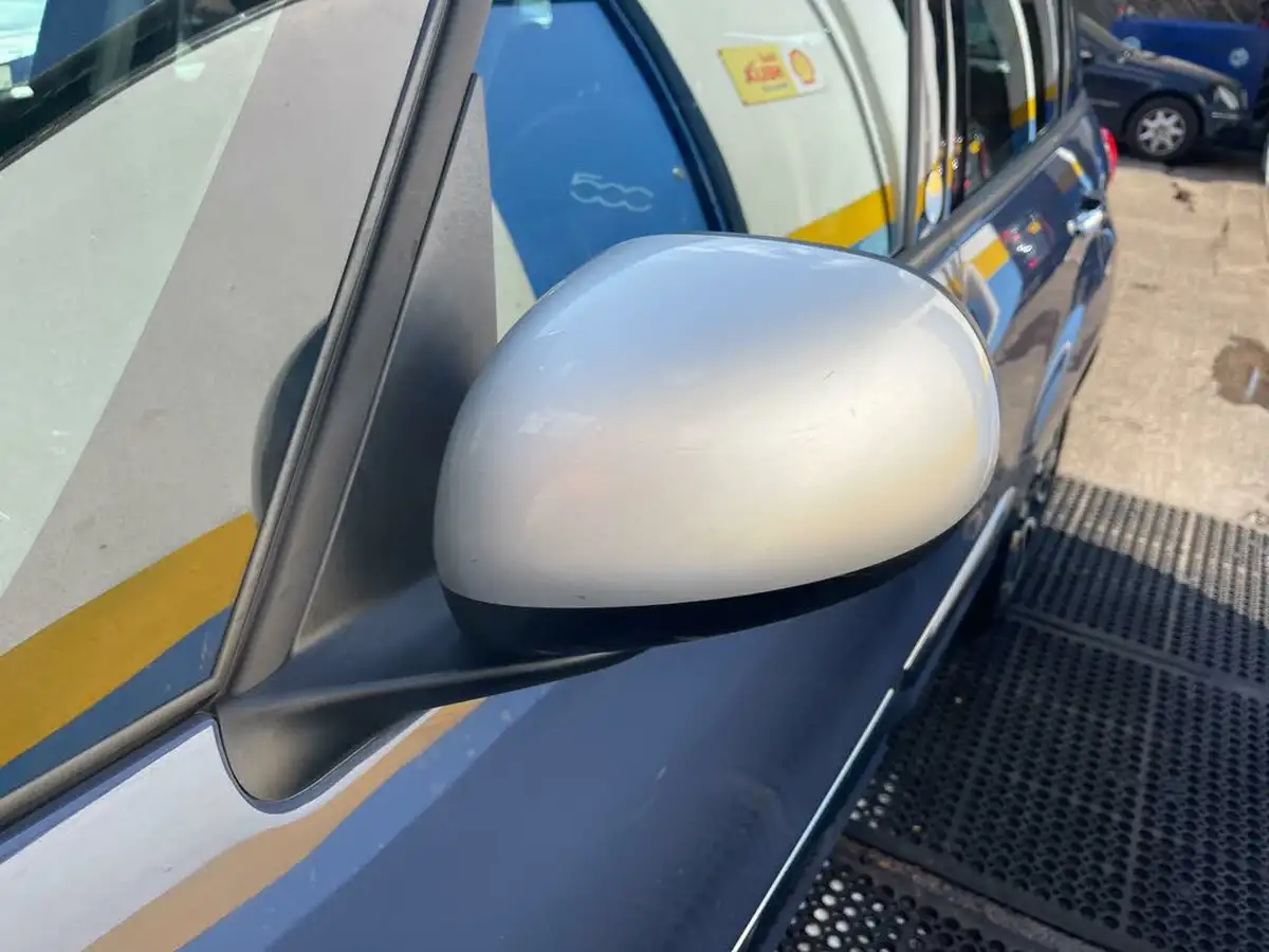 2018-fiat-500l-14-mirror-big-15