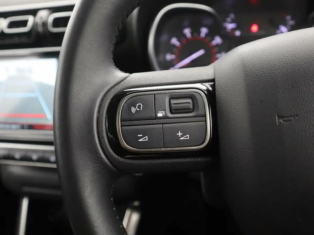 2022-citroen-c3-aircross-12-puretech-shine-plus-130ps-eat6-big-31