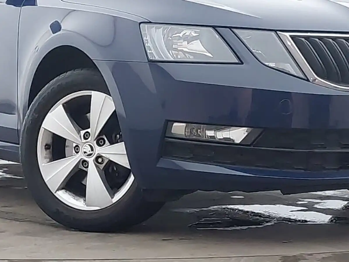 2018-skoda-octavia-10-tsi-se-technology-estate-dsg-big-8