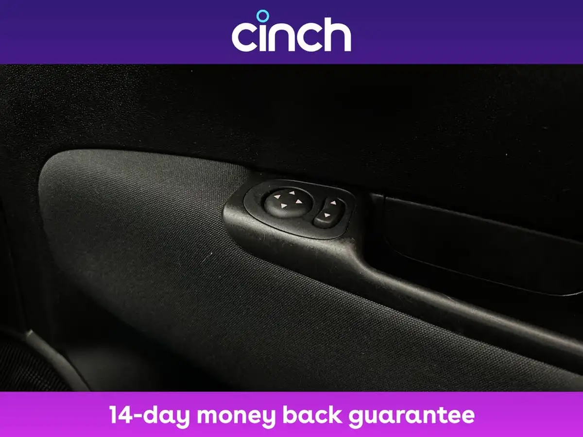 2019-fiat-500-12-lounge-big-28