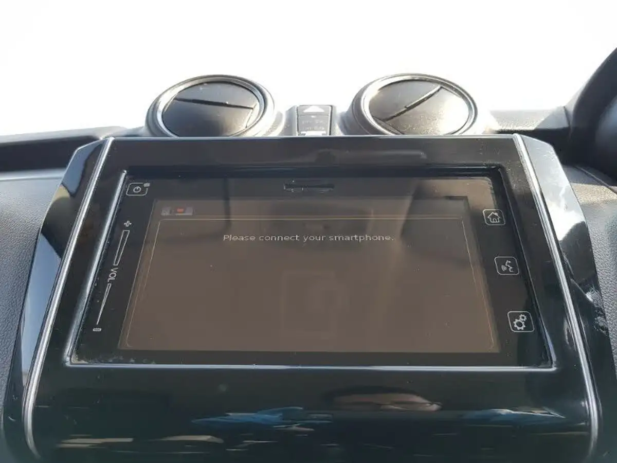 2022-suzuki-swift-12-dualjet-sz5-cvt-big-16