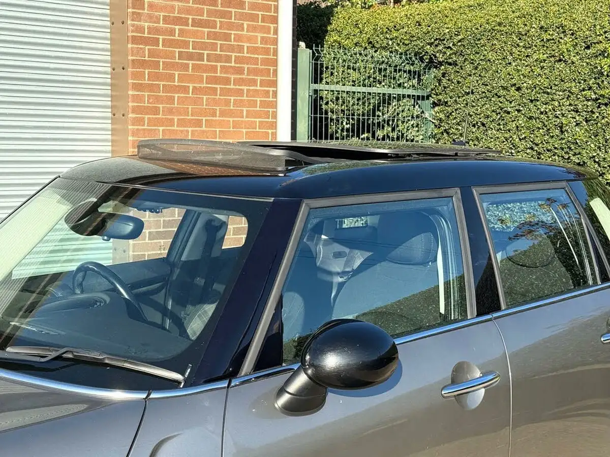 2016-mini-cooper-20-cooper-s-ss-hatchback-5d-big-79