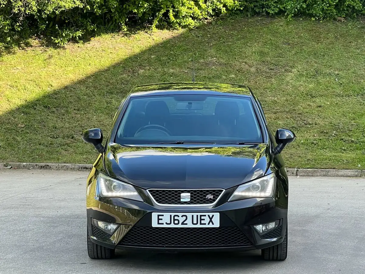 2013-seat-ibiza-16td-fr-105-cr-hatchback-5d-big-9