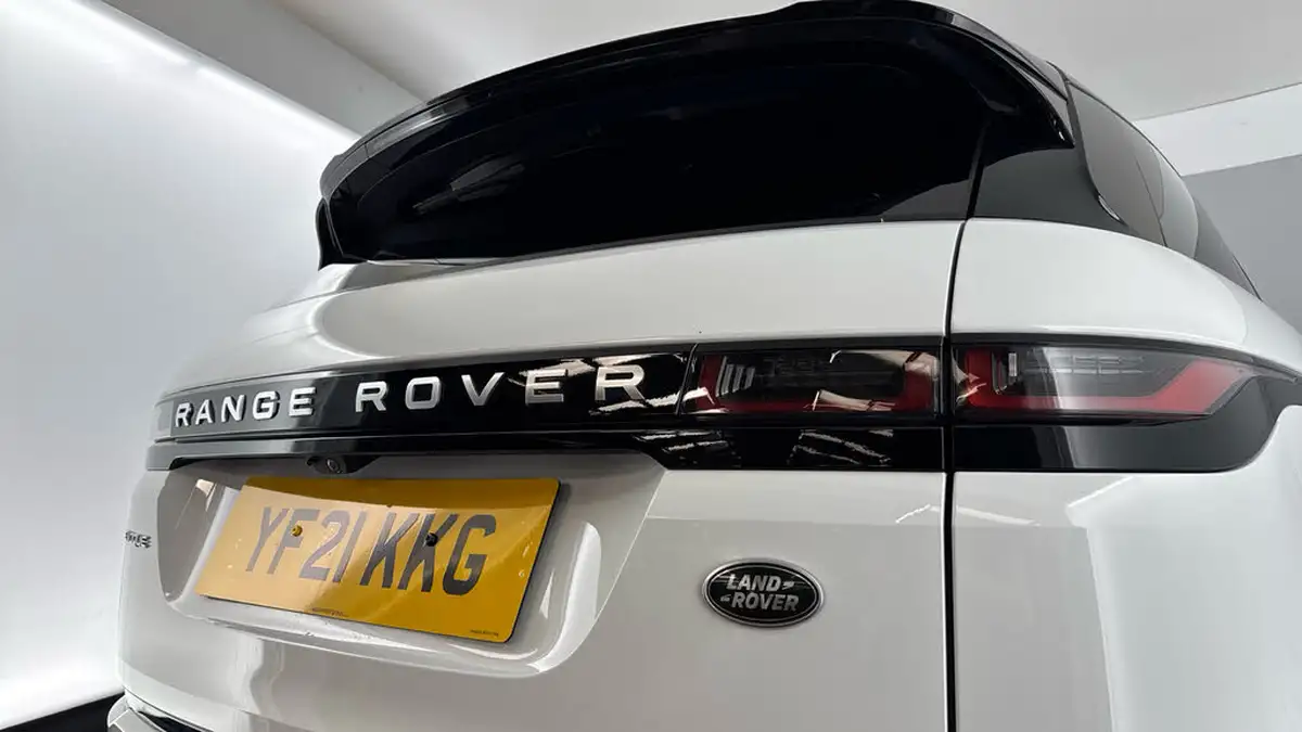2021-land-rover-range-rover-evoque-20-d165-s-big-21