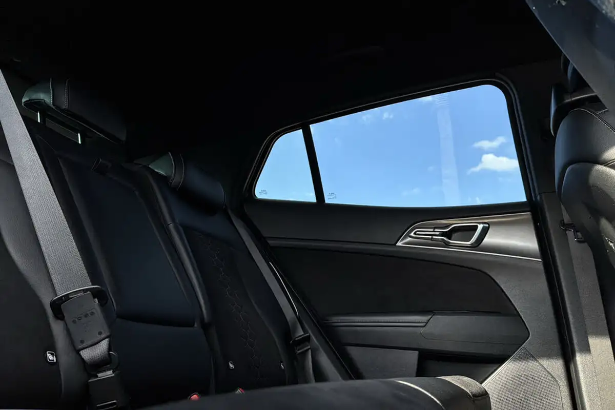 2023-kia-sportage-16-t-gdi-gt-line-148bhp-big-10